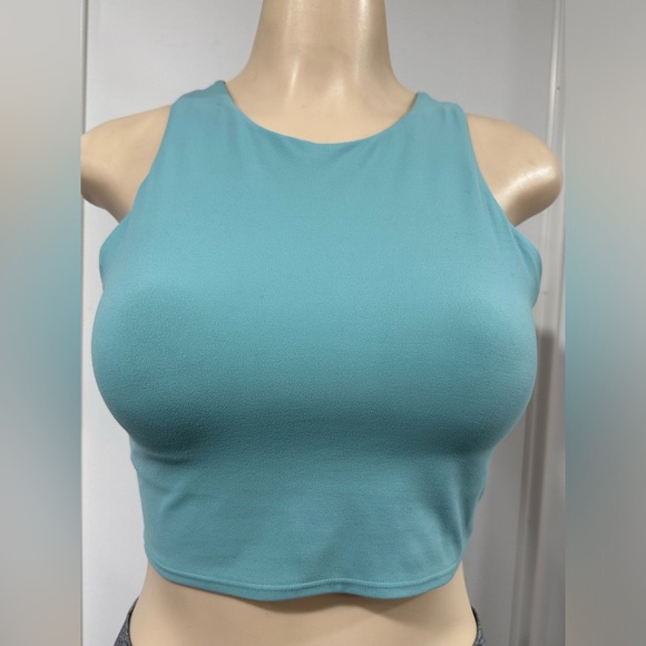 Athleta Tops - Athleta Women's Teal  Crop-top Size Small